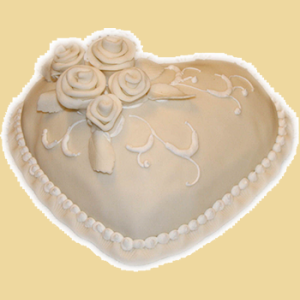 Herztorte weiss