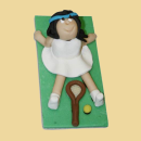 Marzipan Tennisspielerin sitzend