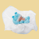 Taufe Baby Figur auf Podest blau 5,5cm