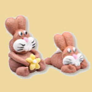Hase sitzend oder liegend Zuckerfigur 20x37mm