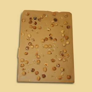 Hausgemachte Salzkaramell Bruchschokolade mit kandierten Haselnüssen per 100g