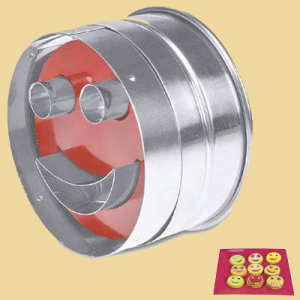 Lachender Linzer Ausstecher mit Gesicht 6cm